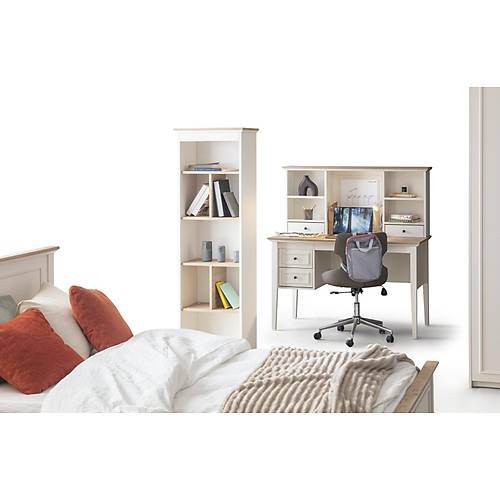 Petra Ay Gen� Odas�