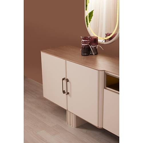 Scarlet Yemek Odas�