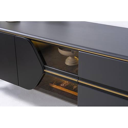 Perla Luxury Tv nitesi