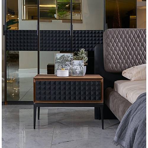 Piramit Yatak Odas� & Giyinme Dolab�