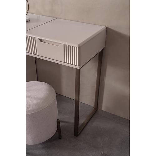 Asil Yatak Odas� & Giyinme Dolab�