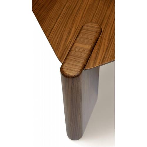 650 Walnut Orta Sehpa