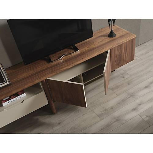 Hanzade Tv �nitesi