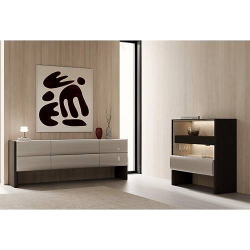 Rivian Yemek Odas�
