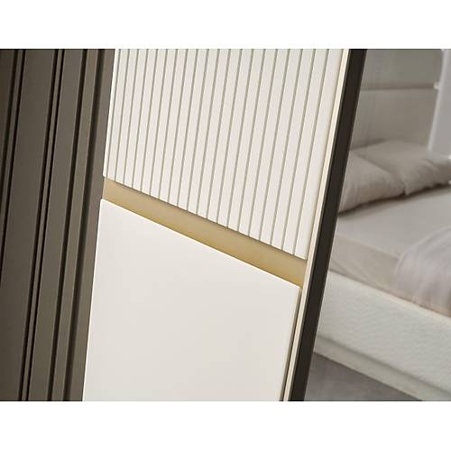 Gloria Yatak Odas�