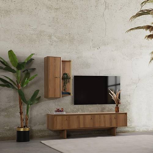 Icon Tv nitesi