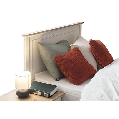 Petra Ay Gen� Odas�