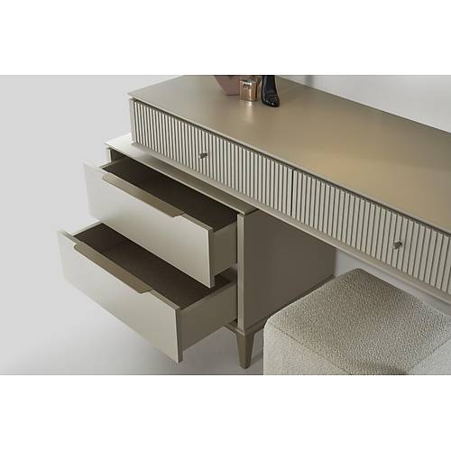 Neon Yatak Odas� & Giyinme Dolab�