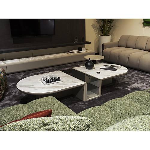 Rivian Tv �nitesi