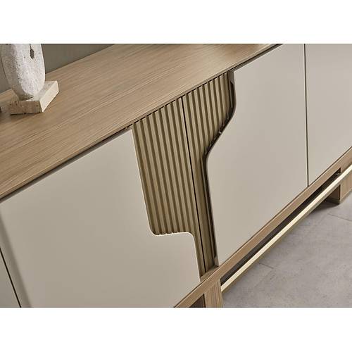 Ada Me�e Yemek Odas�