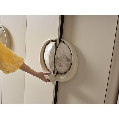 Sebastian Yatak Odas�