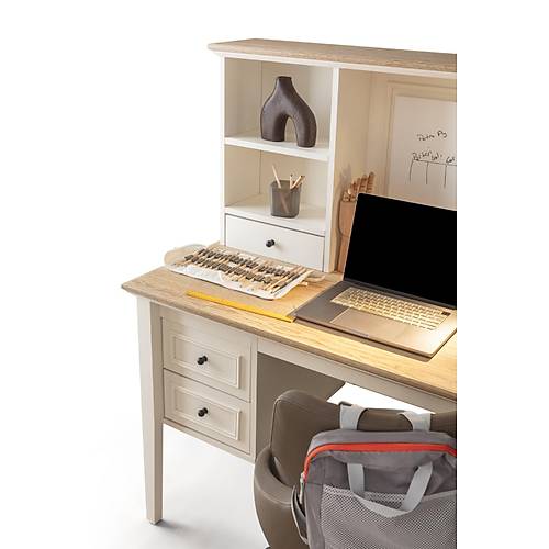 Petra Ay Gen� Odas�