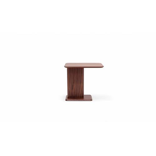 650 Walnut Orta Sehpa