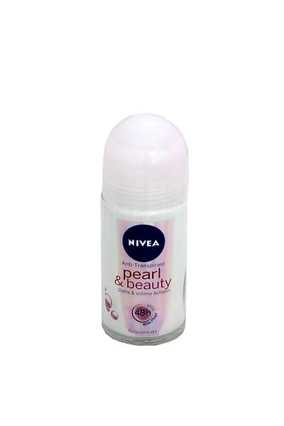 Nivea Pearl & Beauty Kadn Deodorant Roll-on 50 Ml