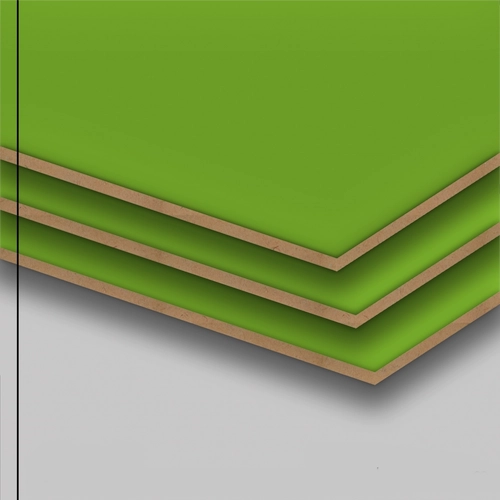 Çim Yeşili Tek Yüz Boyalı Mdf 3mm 80cm x 70cm