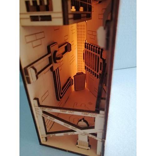 Sherlock Holmes Cinayet Mahali Book Nook Kitap Tutucu - DIY Gizemli Dedektif Maket Kit