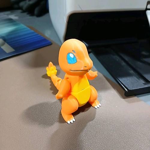Boyanabilir Pokemon Charmander Tm Paralar Hareketli