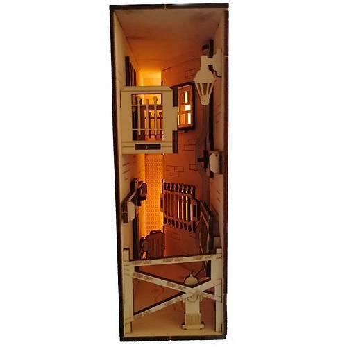 Sherlock Holmes Cinayet Mahali Book Nook Kitap Tutucu - DIY Gizemli Dedektif Maket Kit