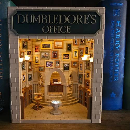 Book Nook Harry Potter Dumbledore'un Ofisi Kitap Kesi DIY Kendin Yap