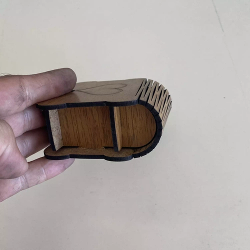 Yzk Kutusu Kalp Desenli Model 5