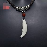 Doal Tibet Beyaz Kurt Dii Kolye Ayarl rg pli Metal Charm Boncuklu