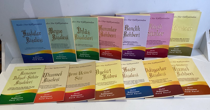 Büyük Boy Karton Kapak 16x24 cm 14 Kitap Set Şamua Envar Neşriyat
