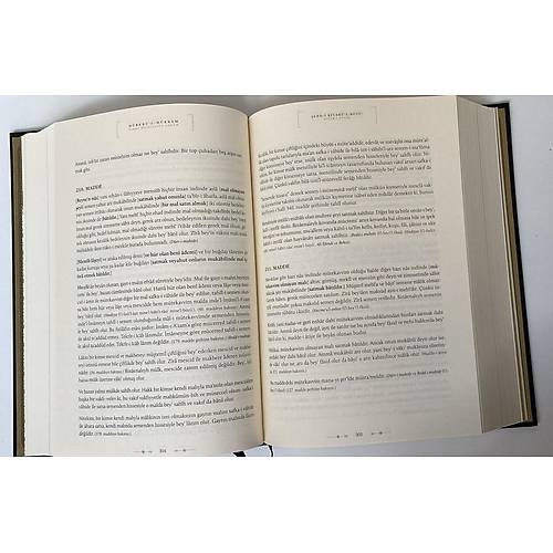 D�rer�l H�kkam �erh� Mecelletil�Ahkam Orta Boy  4 Cilt Tak�m Diyanet