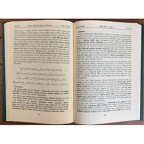 �PEK Kuran� Kerimin T�rk�e Meali Alisi ve Tefsiri Sadele�tirilmi� 8 Cilt SET
