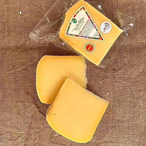 Co�rafi ��aretli Kars Eski Ka�ar Peyniri 500gr