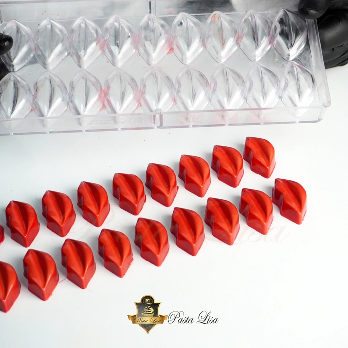 Dudak Fig�rl� Polikarbon �ikolata Kal�b� (20 G�zl�)