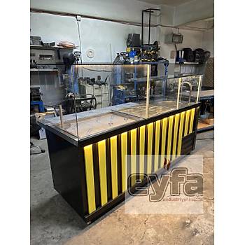 Pilav Ayran Ve Yemek Tezgah