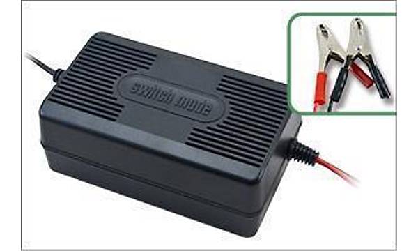 Ak arj Adaptr 13.8 Volt  4 amper