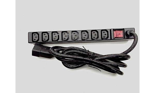 8 Port Modler Pdu Priz 