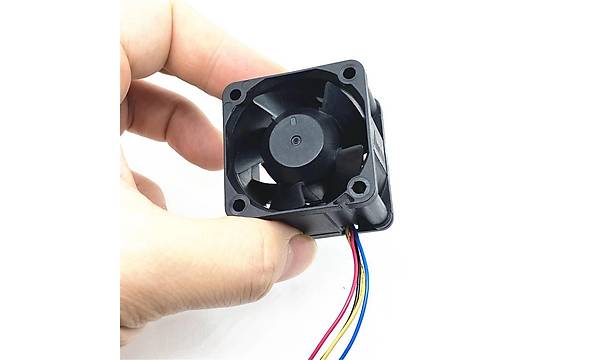40x40x28MM sunucu soutma fan 12V 0.5A ile 4pin