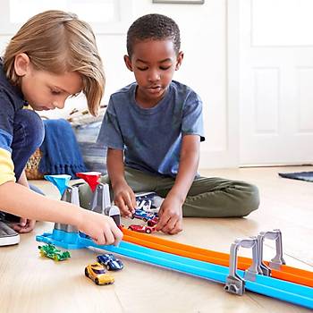 Hot Wheels ift emberde Depar Pist Seti