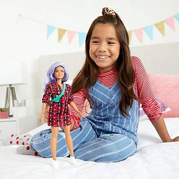 Barbie Byleyici Parti Bebekleri Model 157
