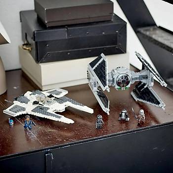 LEGO Star Wars Mandalorian Fang Fighter TIE Interceptor'a Karşı