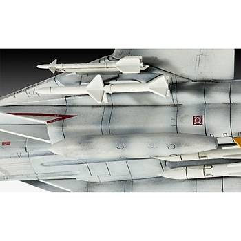 Revell 1:100 F-14 Super Tomcat Model Set Uak