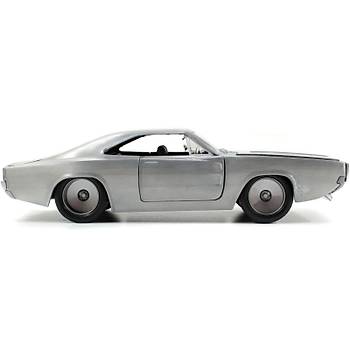 Jada 1:24 Hzl ve fkeli Arabalar Dom's 1968 Dodge Charger R/T