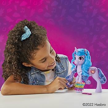 My Little Pony Sesli ve Iltl Izzy Moonbow