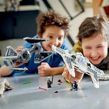 LEGO Star Wars Mandalorian Fang Fighter TIE Interceptor'a Karşı