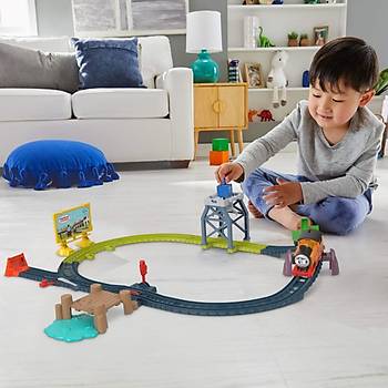 Thomas ve Arkadalar Motorlu Tren Seti Nina'nn Liman Teslimat