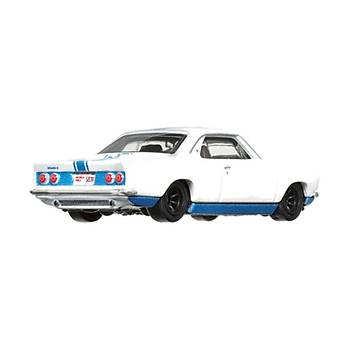 Hot Wheels Premium Car Culture Day Leno's Garage '66 Chevrolet Corvair Yenko Stinger