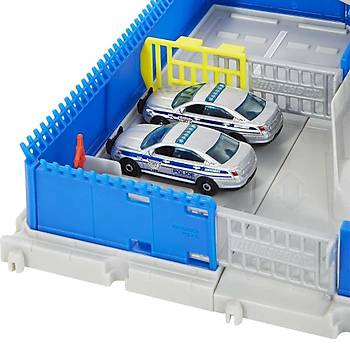 Matchbox Aksiyon Srcleri Oyun Seti Ikl ve Sesli Polis Karakolu Telsiz Hatt