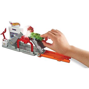 Hot Wheels ehir Balang Setleri Blaze Blast