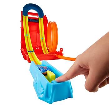 Hot Wheels Track Builder Unlimited Benzin Bidonu Akrobasi Seti