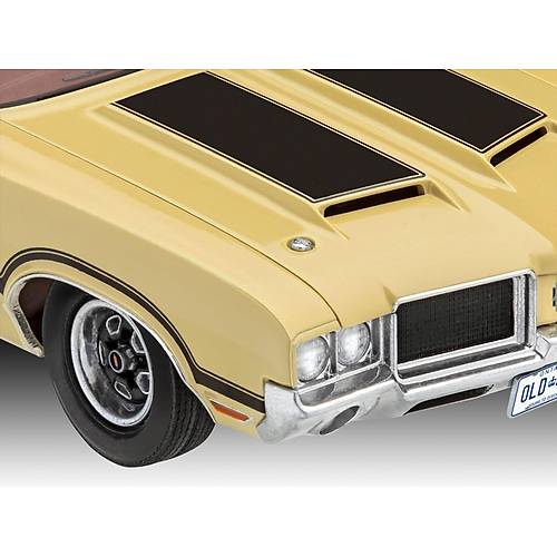 Revell 1:25 71 Oldsmobile