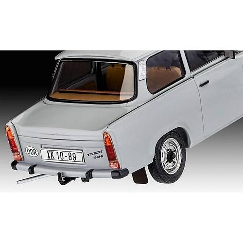 Revell 1:24 30th Anniversary Fall of The Berlin Wall Mo