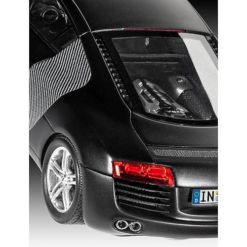 Revell 1:24 Audi R8