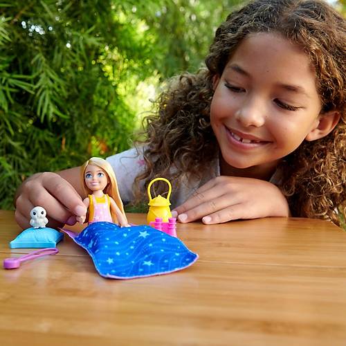 Barbie Chelsea'nin Kamp Maceras Oyun Seti